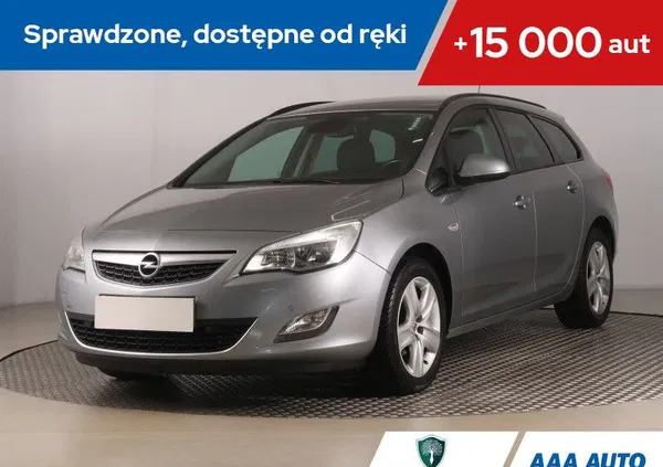 mazowieckie Opel Astra cena 27500 przebieg: 198070, rok produkcji 2011 z Jelenia Góra